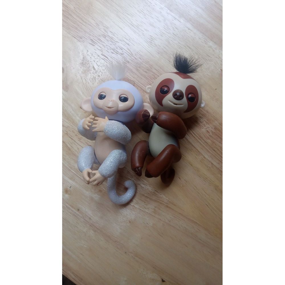 Clean/Working Fingerling White Monkey and Brown Sloth - Picture 3 of 4